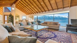 Ibon House - Queenstown - 2