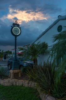 Green Seas Motel - Hollywood - 1