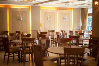 Crystal City Hotel - 7