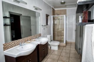 Browns Manor - Upington - 1