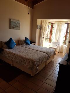 Fig Tree Manor Self Catering - Blythedale - 5