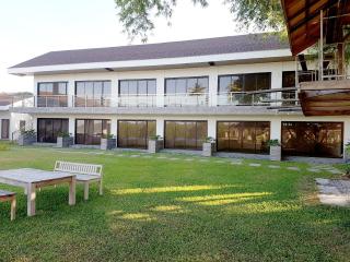 El Pueblo De Hermano by Cocotel - 1