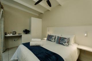 L'auberge Country Hideaway - Port Elizabeth - 5