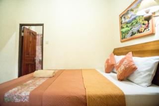 Shindu Home Stay - Ubud - 4