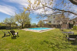 Villa-Piedralaves-aMatalasviñas-piscina-4 viviendas - 8