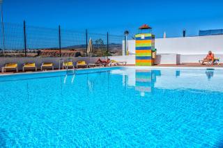 Apartment with big pool and sea view - 2