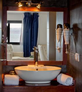 Hotel LIVVO Budha Beach - 1