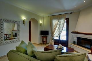 Iatrou Guesthouse - 4