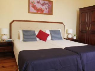 Casa dos Serrões - Calheta - 8