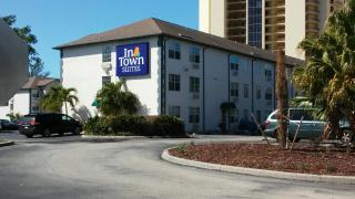 InTown Suites Extended Stay Fort Myers FL - 9