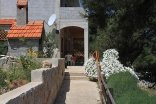 Apartments by the sea Cove Zastupac, Hvar - 8761 - 1