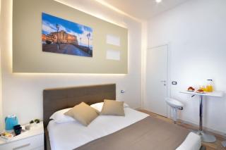 B&BCentral Station Napoli - 6