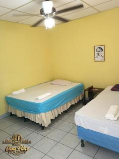 HOSTAL Casa "PILAR" - 2