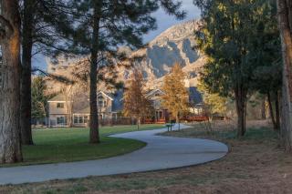 Cottonwood Convenience - Cottonwood Heights - 2