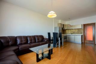 Purple Star Apartments - 1