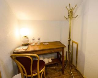Trail City Bed & Breakfast - Coolidge - 4