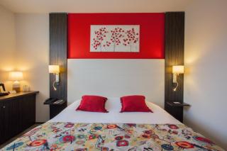 The Originals Boutique, Hôtel Le Pillebois, Bourg-en-Bresse Nord - Malafretaz - 0