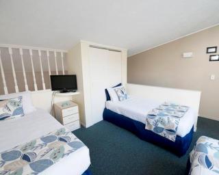 Wrights by the Sea Motel - Paraparaumu Beach - 1