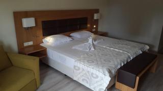 Begonville Hotel - 2
