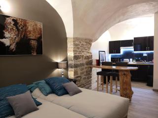 La place Zen - Free Wifi - City Center - Nîmes - 9