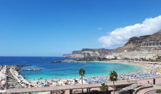 APT with sea view and large swimming pool - 8