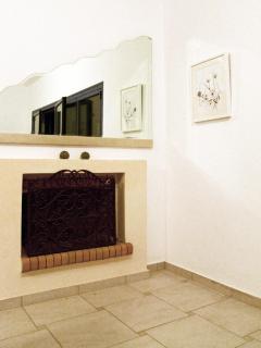 blueline guesthouse - Áyios Dhimítrios - 9