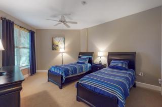 St. Maarten Condos - Daytona Beach Shores - 3