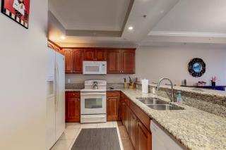 St. Maarten Condos - Daytona Beach Shores - 2