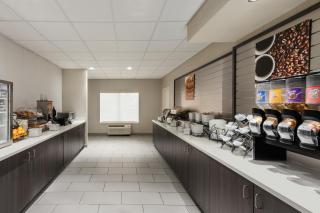 Baymont by Wyndham Springfield I-44 - Springfield - 1