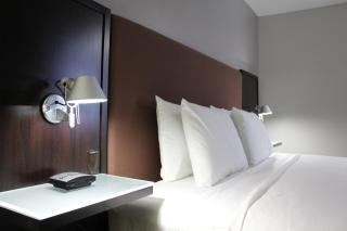 Westbridge Inn & Suites - Carrollton - 2