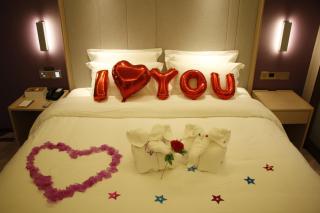 Lavande Hotel (Yichun Wanzai Ancient Town) - 5