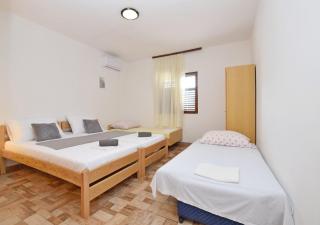 Apartment and Rooms Mila - Seline - 6