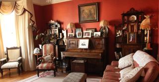 Roscaoin House - Westport - 2