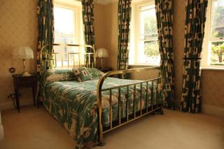 Roscaoin House - Westport - 8