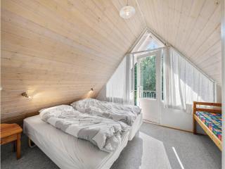Three-Bedroom Holiday Home In Humble - Humble - 5