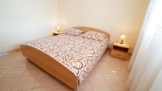Apartments Ive - Tisno - 2