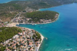 Apartments Ive - Tisno - 7