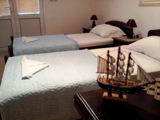Oaza Guest House - Sveti Stefan - 1