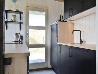 4 Bedroom Stunning Home In Hvide Sande - Bjerregård - 3
