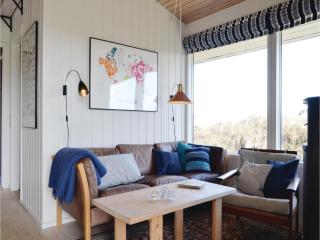 4 Bedroom Stunning Home In Hvide Sande - 2