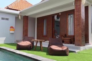 Gangga Guest House - Canggu - 0