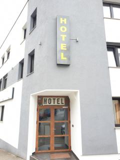 Kirchberg Hotel garni - Saarbrücken - 0