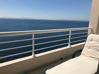 Golden Bay - 2