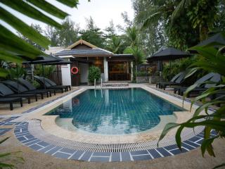 Bangtao Beach Chalet Resort - 9