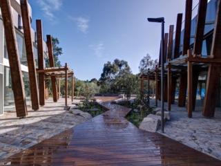 LUXURIOUS RIVERSIDE RESORT STYLE APARTMENT☆POOL☆SPA☆GYM☆ROOFTOP WITH CITY VIEWS - 9