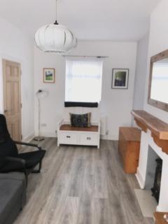 Glens of Antrim Beach House - On the Coast - Glenariff - 3