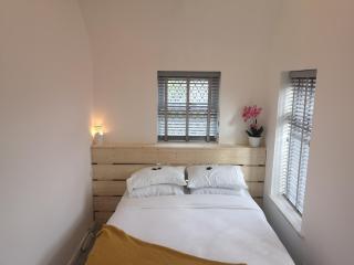 Easytoostay Paygate Cottage Brenchley - 1
