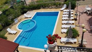 Brilliant Aparthotel - 5