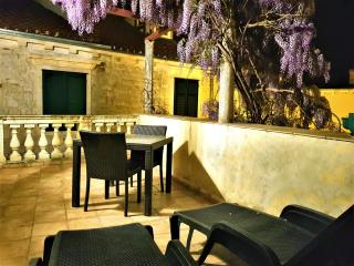 Medulić Palace Rooms & Apartments - Šibenik - 8