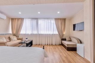 Q&B House - Tbilisi - 8